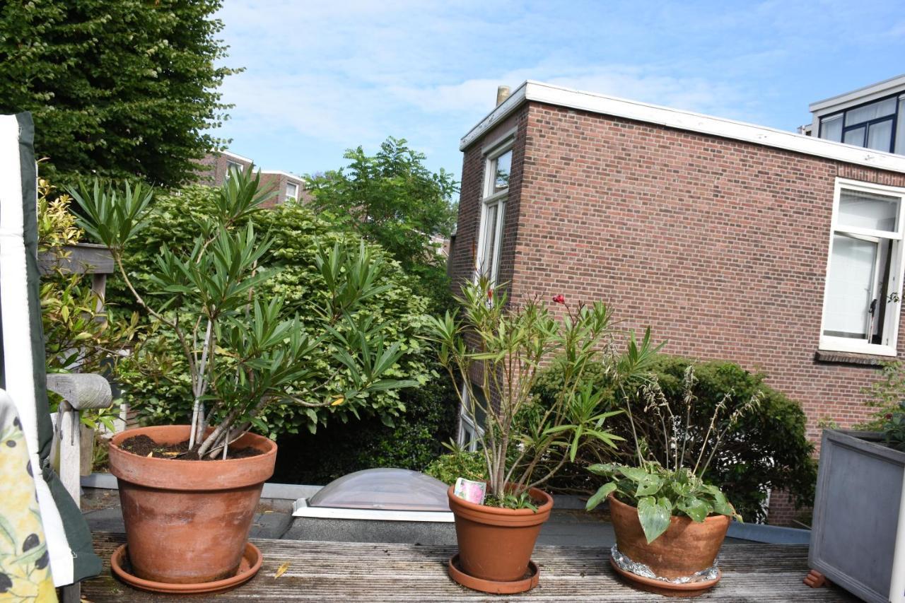 Bed & Breakfast Leonie The Hague Exterior photo